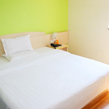 7Days Inn Beijing Yanqing Walmart Extérieur photo