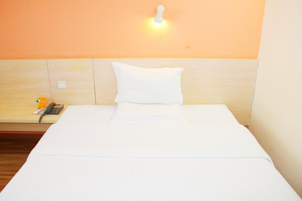 7Days Inn Beijing Yanqing Walmart Extérieur photo